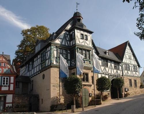 Restaurant & ****Hotel Hoeerhof Idstein Bagian luar foto