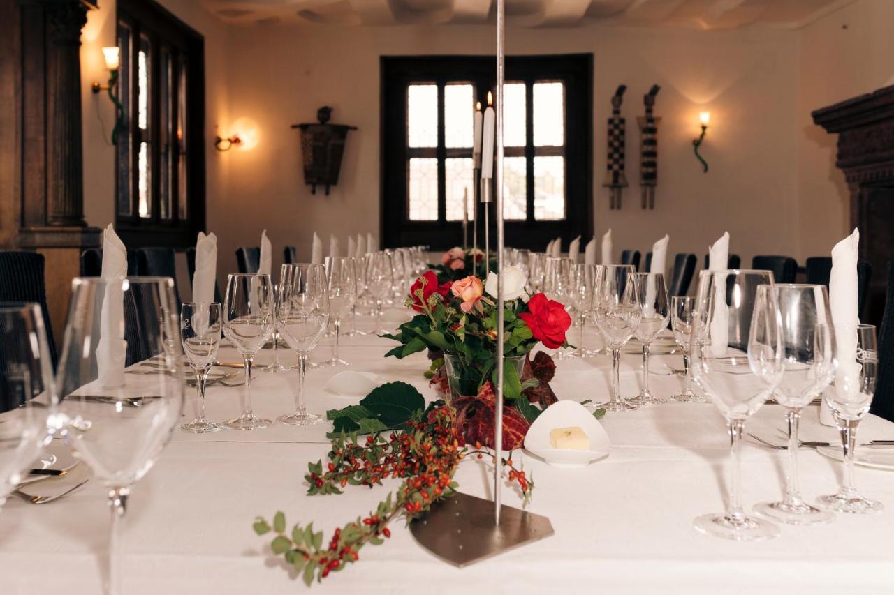 Restaurant & ****Hotel Hoeerhof Idstein Bagian luar foto